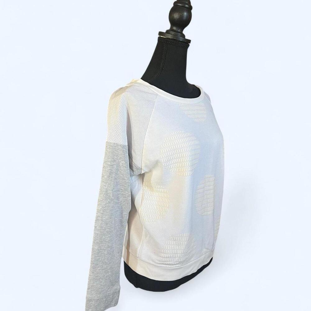 Puma White Mesh Shoulder Sweatshirt Size Small 🤍 - Picture 3 of 7